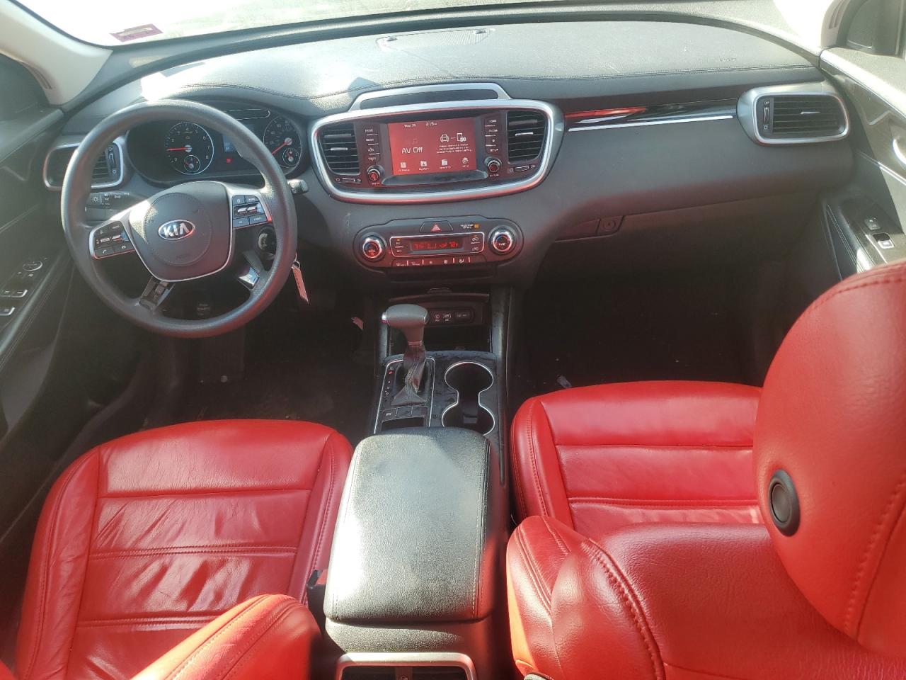 2019 KIA Sorento VIN 5XYPG4A59KG488468 Copart auction photo, front end damage thumbnail 8