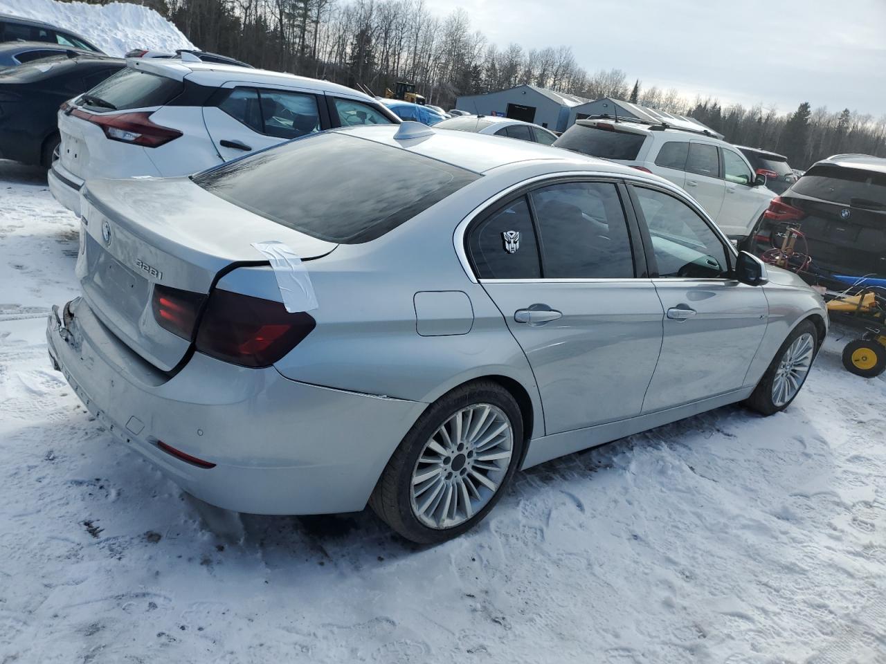 2013 BMW 3er VIN WBA3B3C5XDJ977160 Copart auction photo, rear end damage thumbnail 3