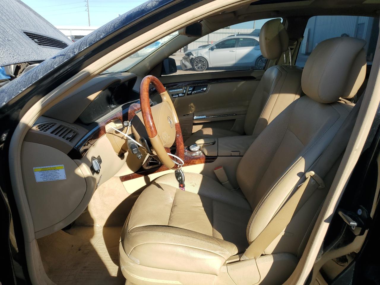 2011 Mercedes-Benz S-klasse VIN WDDNG8GB4BA383841 Copart auction photo, undercarriage damage thumbnail 7
