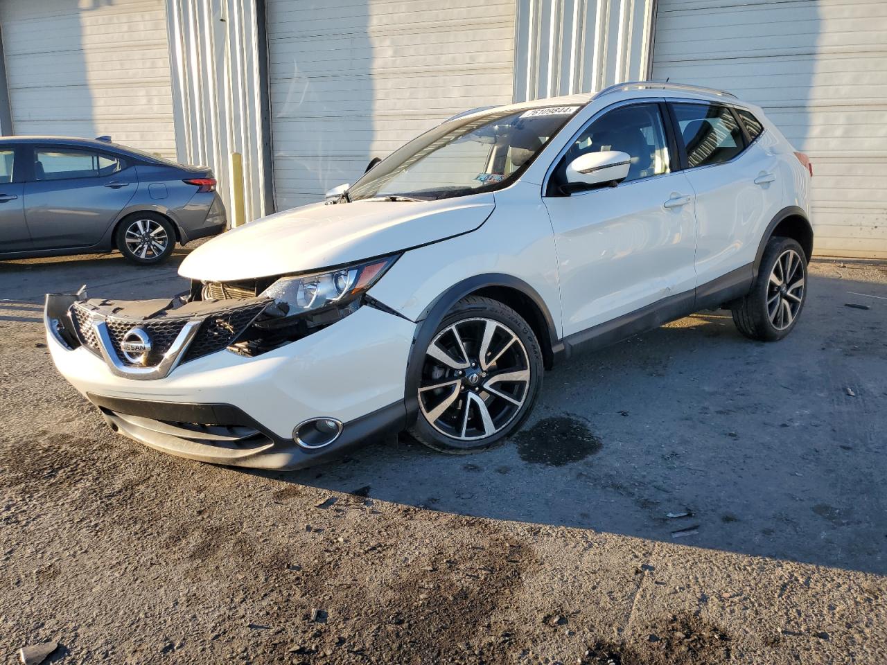 2017 Nissan Rogue VIN JN1BJ1CR7HW128916