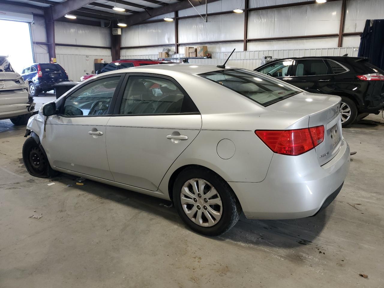 2010 KIA Forte VIN KNAFU4A29A5254135 Copart auction photo, front end damage thumbnail 2