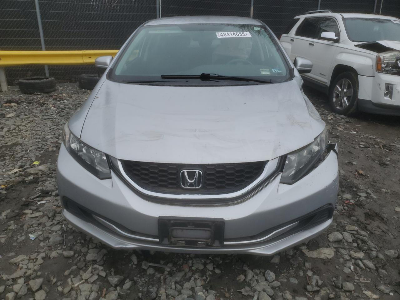2015 Honda Civic VIN 2HGFB2F77FH550550 Copart auction photo, front end / side damage thumbnail 5