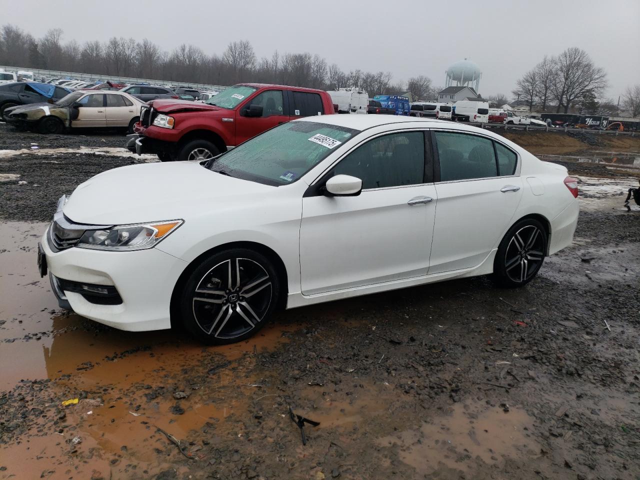 2017 Honda Accord VIN 1HGCR2F50HA308407
