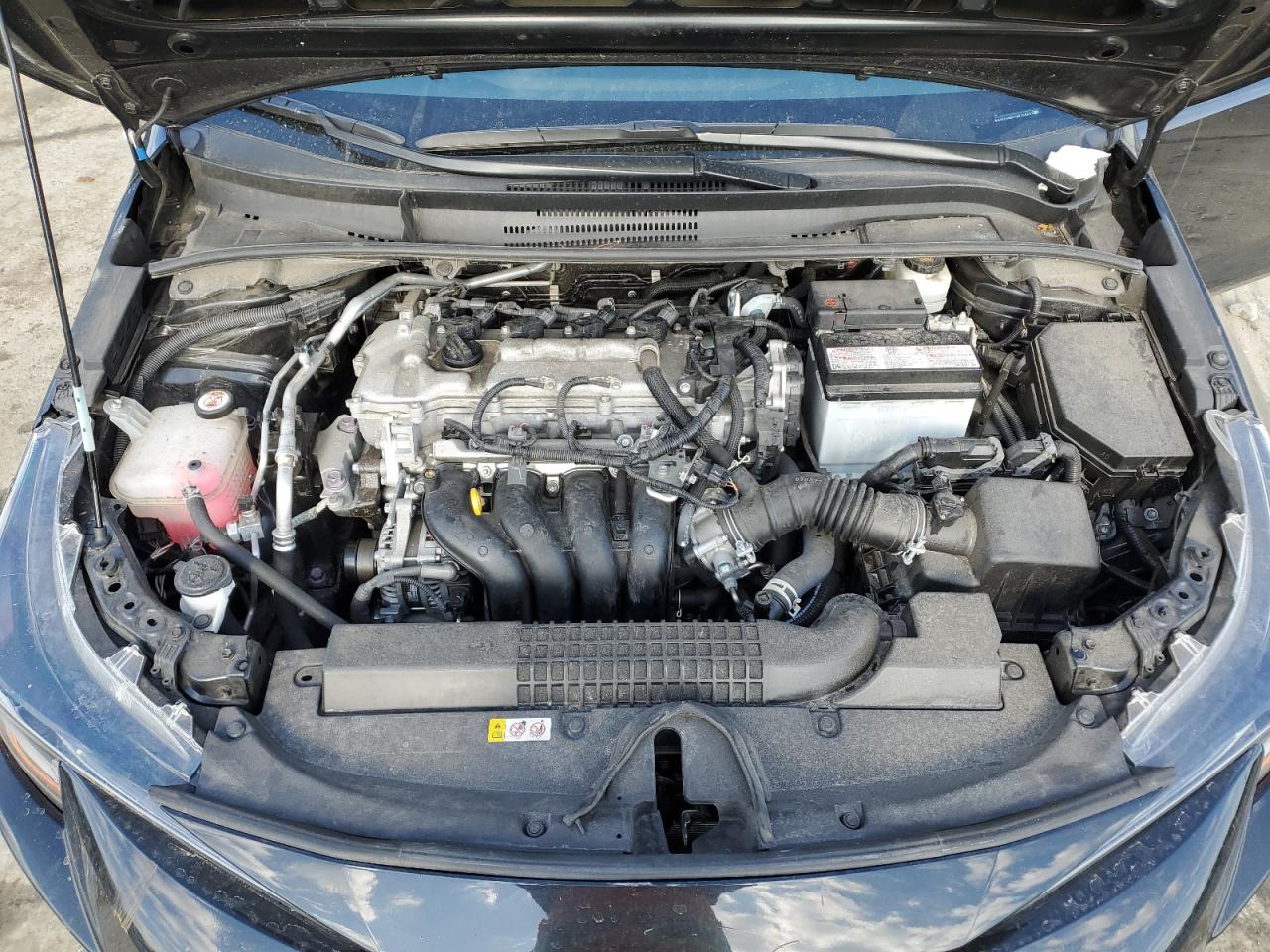 2022 Toyota Corolla VIN 5YFEPMAE1NP356683 Copart auction photo, front end / side damage thumbnail 11