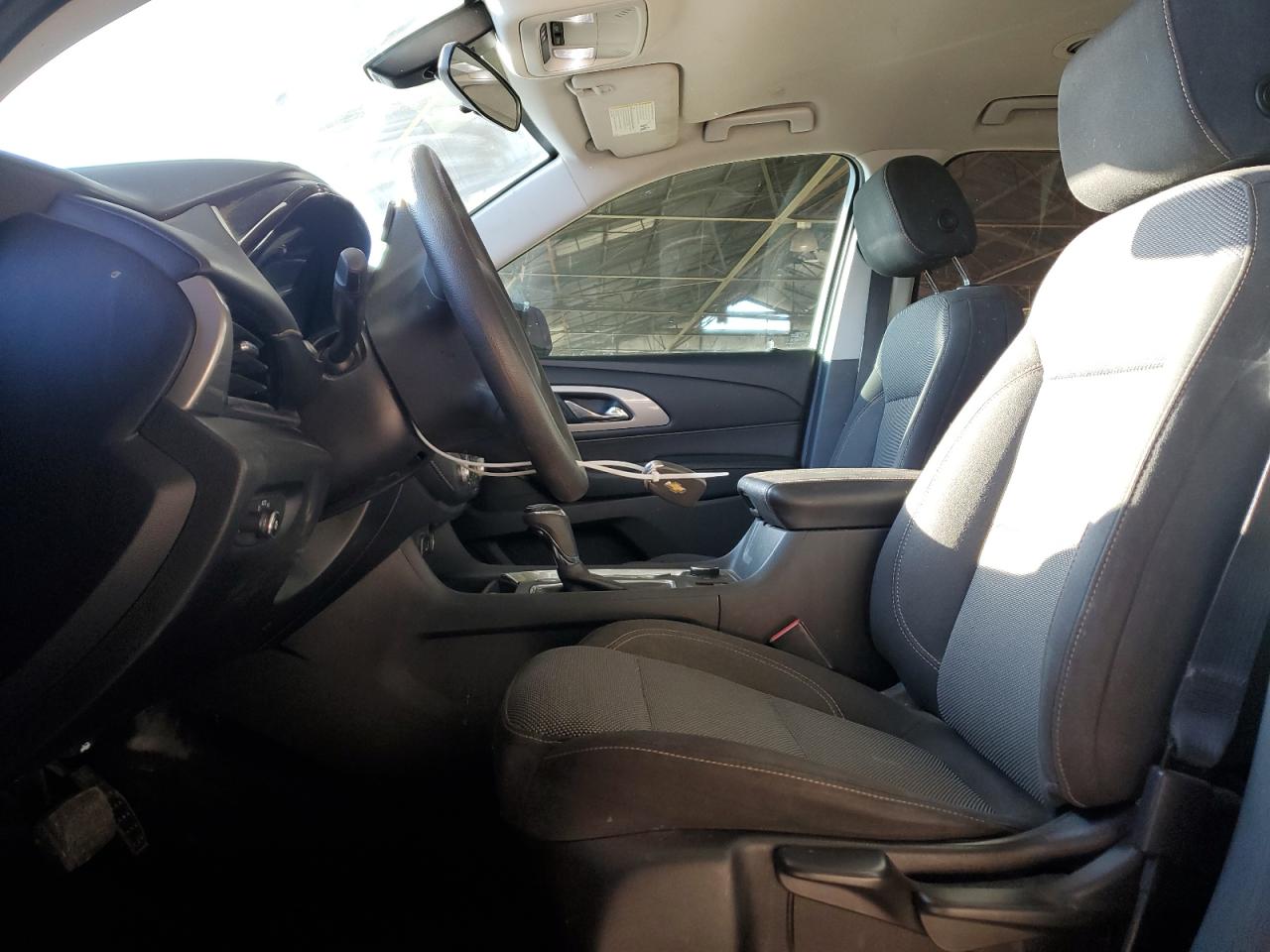 2018 Chevrolet Traverse VIN 1GNERFKW5JJ266553 Copart auction photo, minor dent/scratches damage thumbnail 7