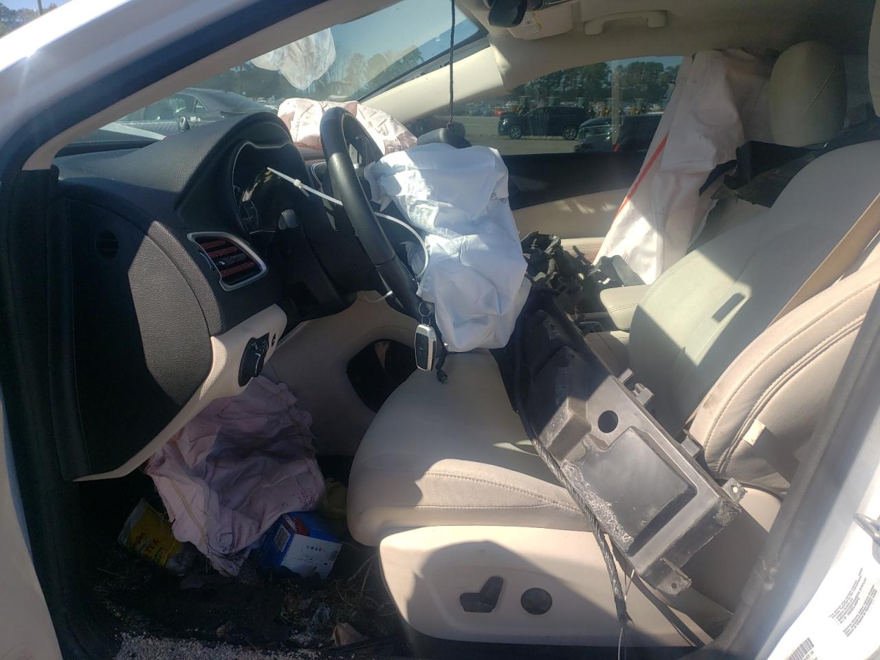 2016 Chrysler 200 VIN 1C3CCCAB8GN120734 Copart auction photo, front end / side damage thumbnail 7