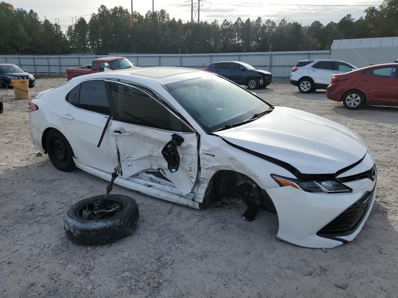 2019 Toyota Camry VIN 4T1B31HK8KU514097 Copart auction photo, side / undercarriage damage thumbnail 4