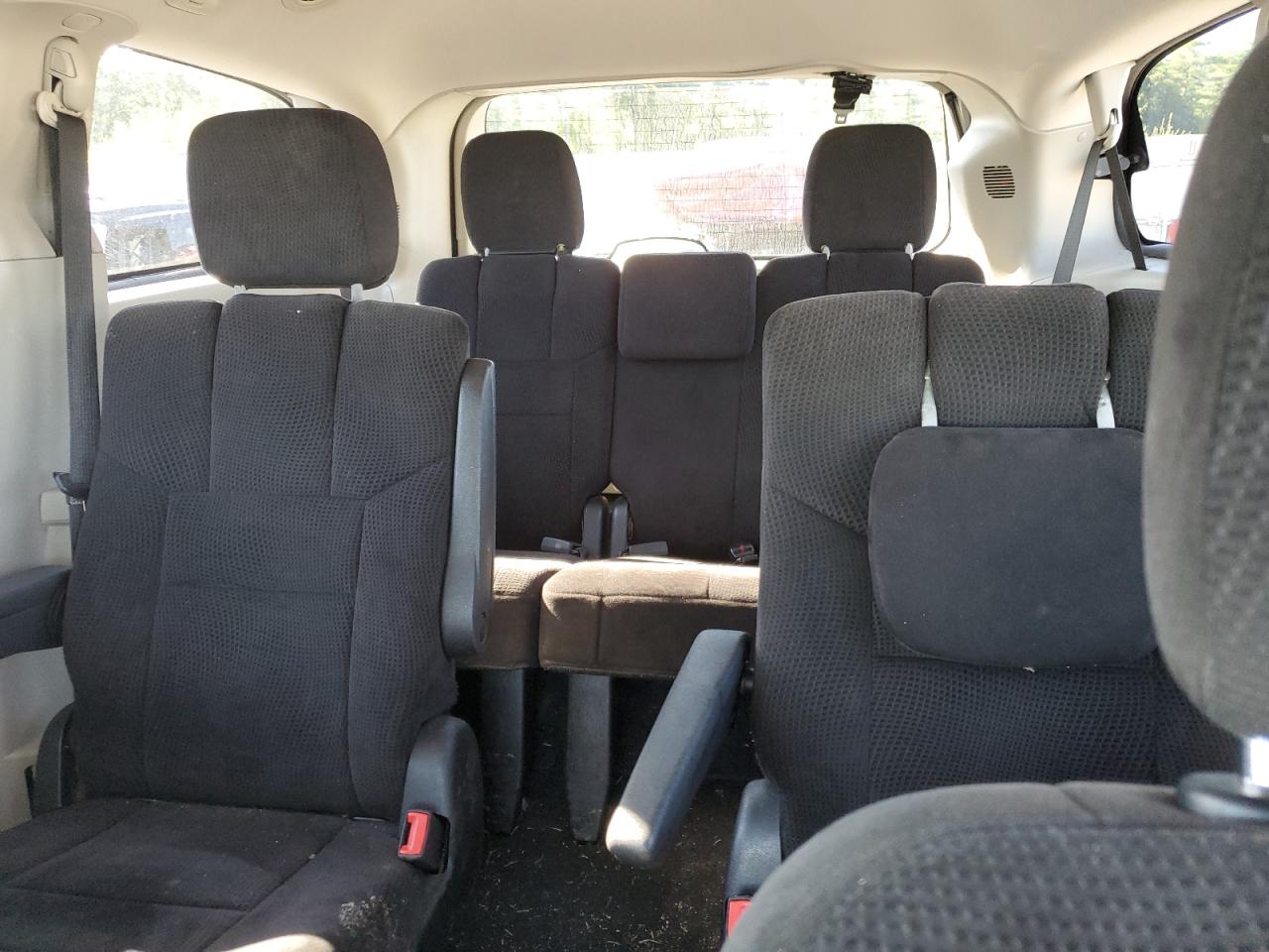 2014 Dodge Caravan VIN 2C4RDGCG6ER154321 Copart auction photo, rear end damage thumbnail 10