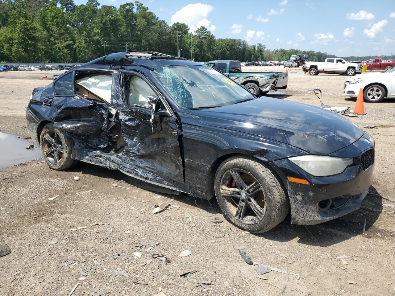 2014 BMW 3er VIN WBA3A5C52EJ464579 Copart auction photo, side damage thumbnail 4