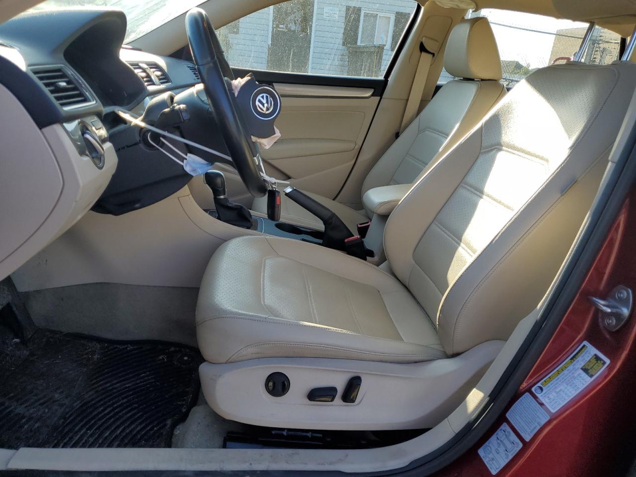 2015 Volkswagen Passat VIN 1VWAT7A3XFC096138 Copart auction photo, front end / minor dent/scratches damage thumbnail 7