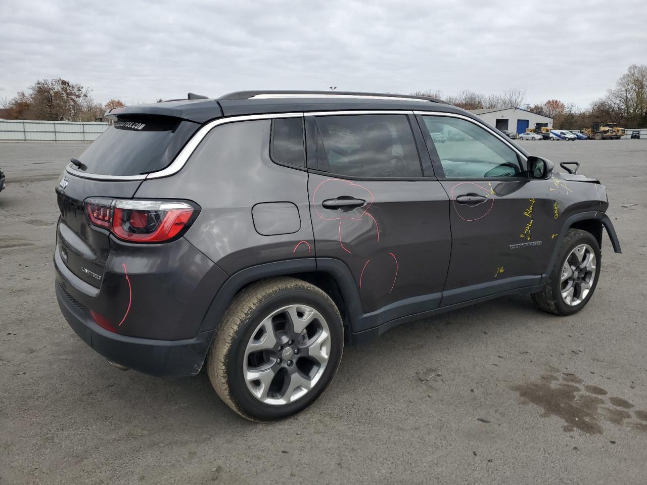 2020 Jeep Compass VIN 3C4NJCCB6LT120975 Copart auction photo, front end damage thumbnail 3