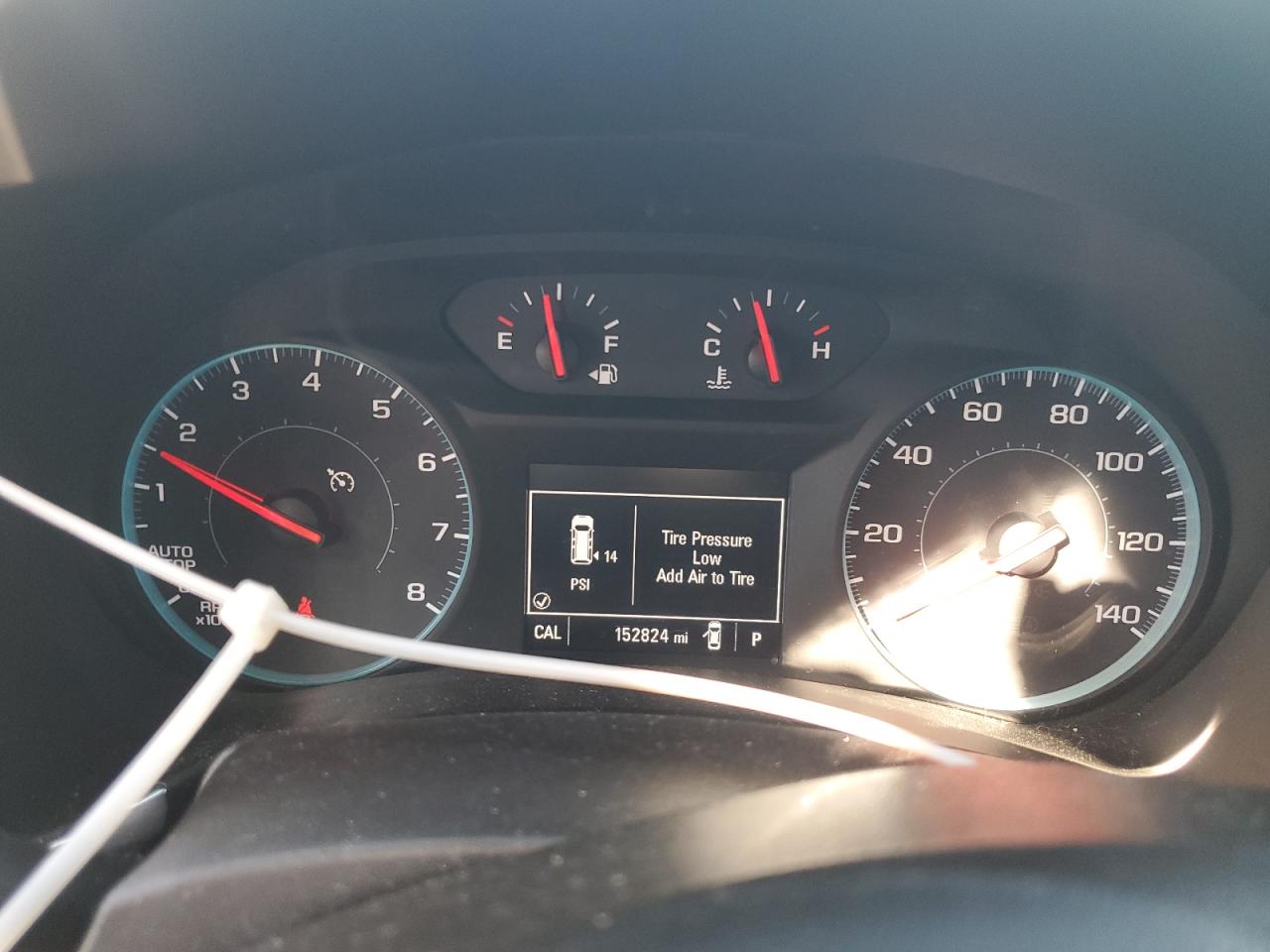 2018 Chevrolet Equinox VIN 2GNAXJEVXJ6131883 Copart auction photo, front end / rear end damage thumbnail 9