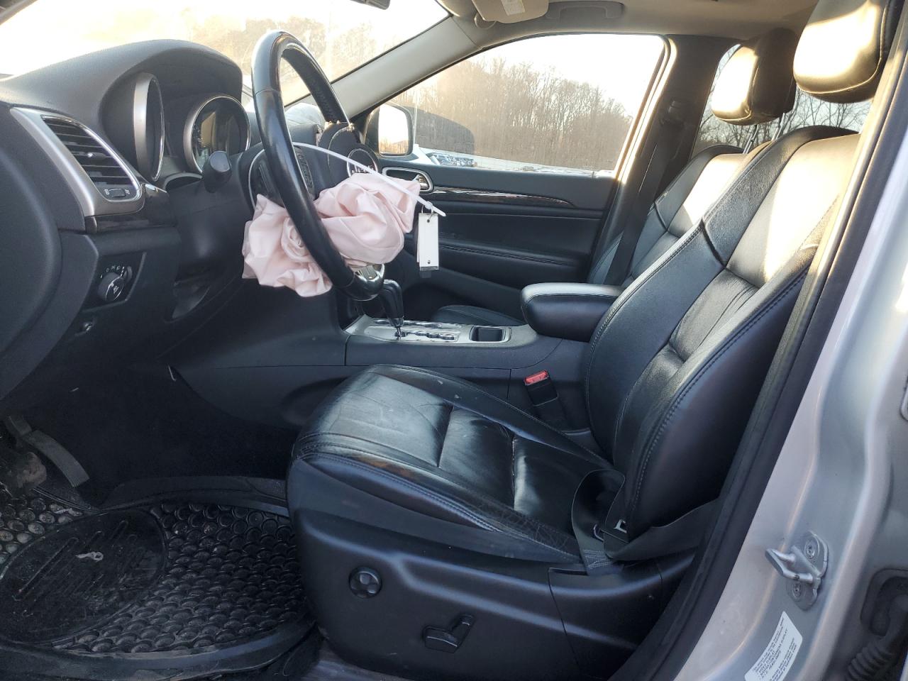 2011 Jeep Grand Cherokee VIN 1J4RR4GGXBC722031 Copart auction photo, front end / minor dent/scratches damage thumbnail 7