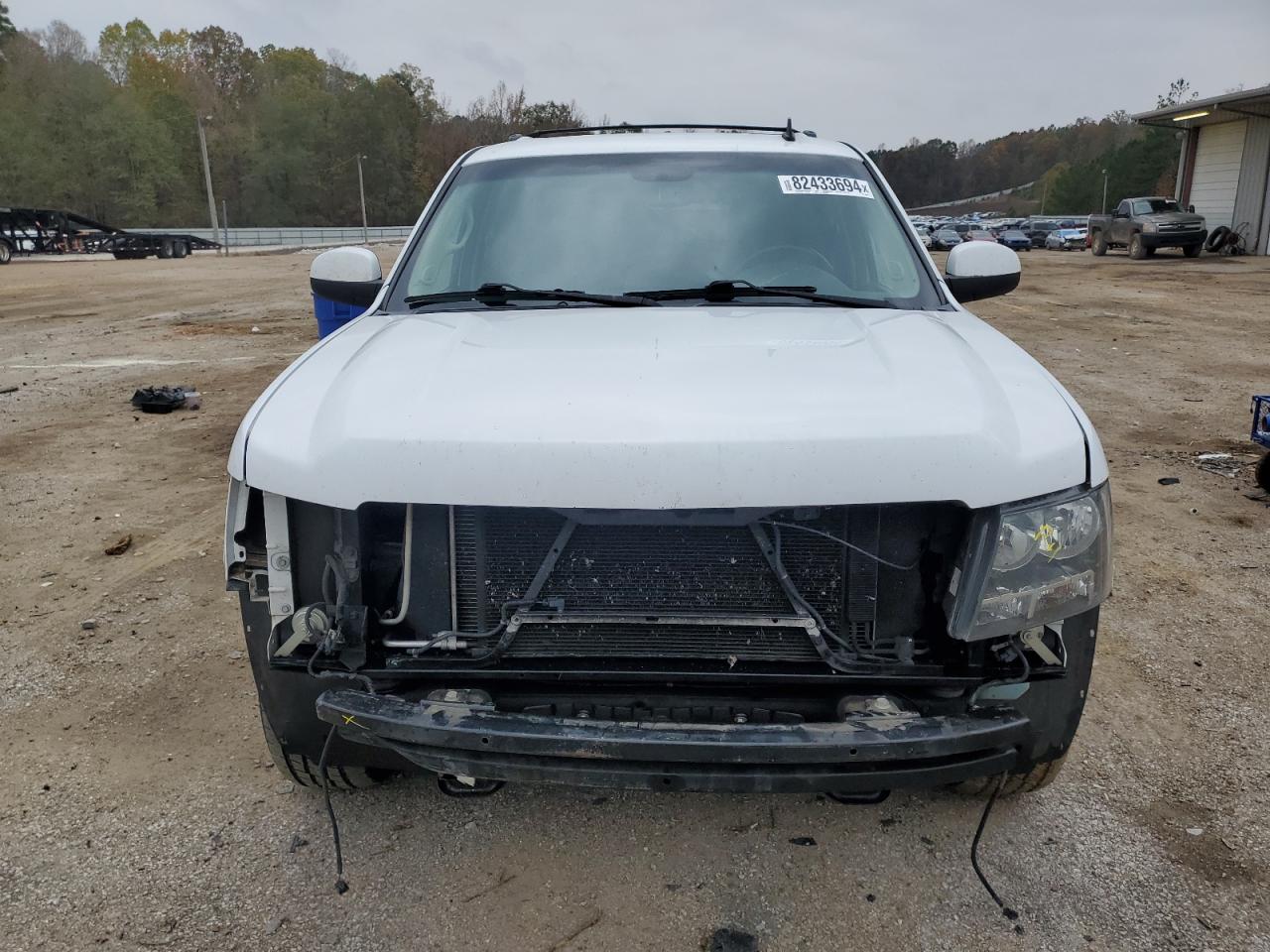 2013 Chevrolet Suburban VIN 1GNSCJE02DR120017 Copart auction photo, front end damage thumbnail 5