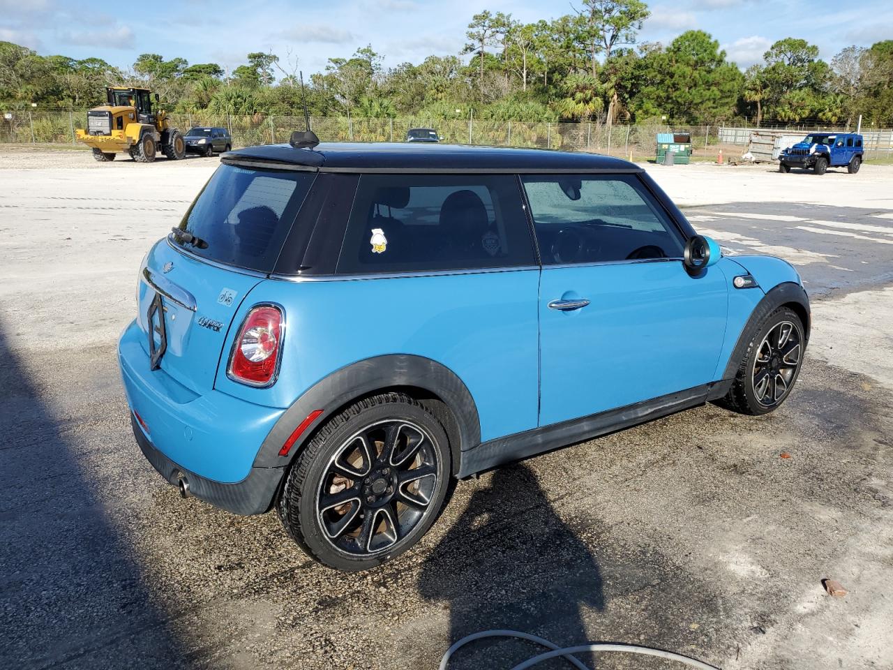 2012 MINI Cooper VIN WMWSU3C53CT541131 Copart auction photo, side damage thumbnail 3