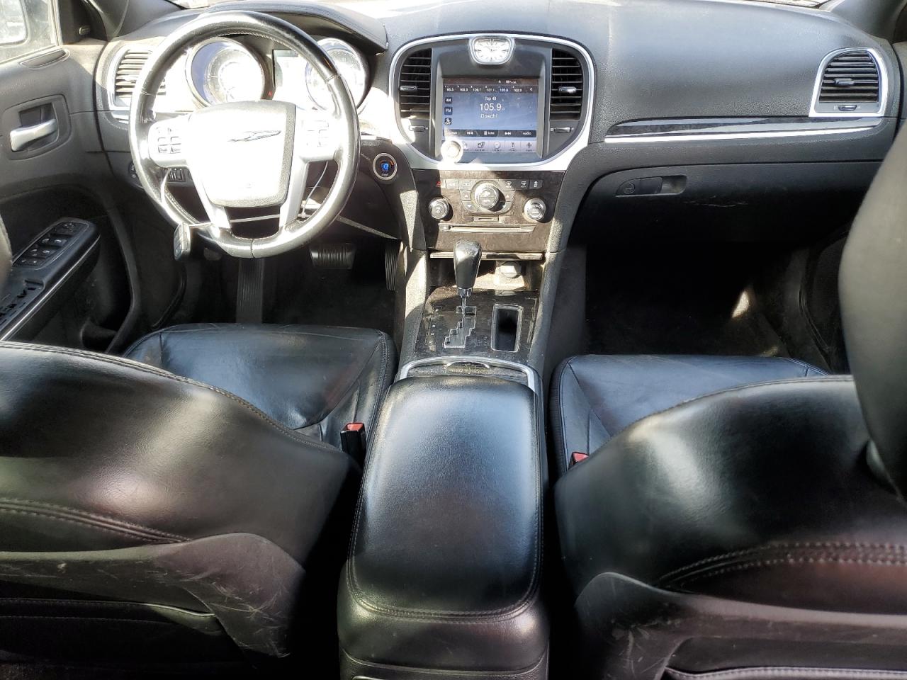 2011 Chrysler 300 VIN 2C3CA5CGXBH580893 Copart auction photo, front end damage thumbnail 8