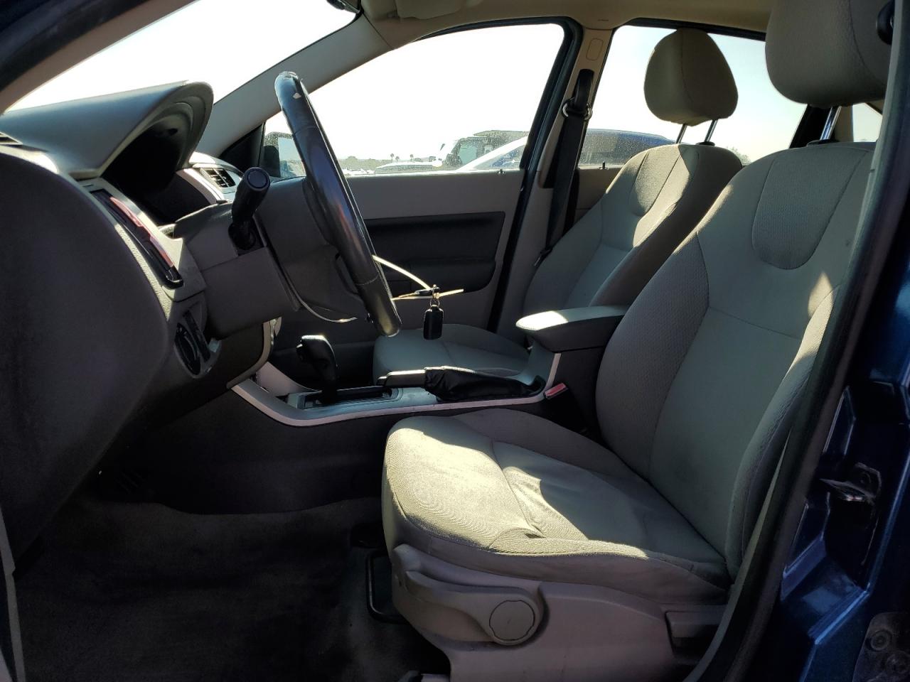 2008 Ford Focus VIN 1FAHP35N08W216594 Copart auction photo, front end damage thumbnail 7