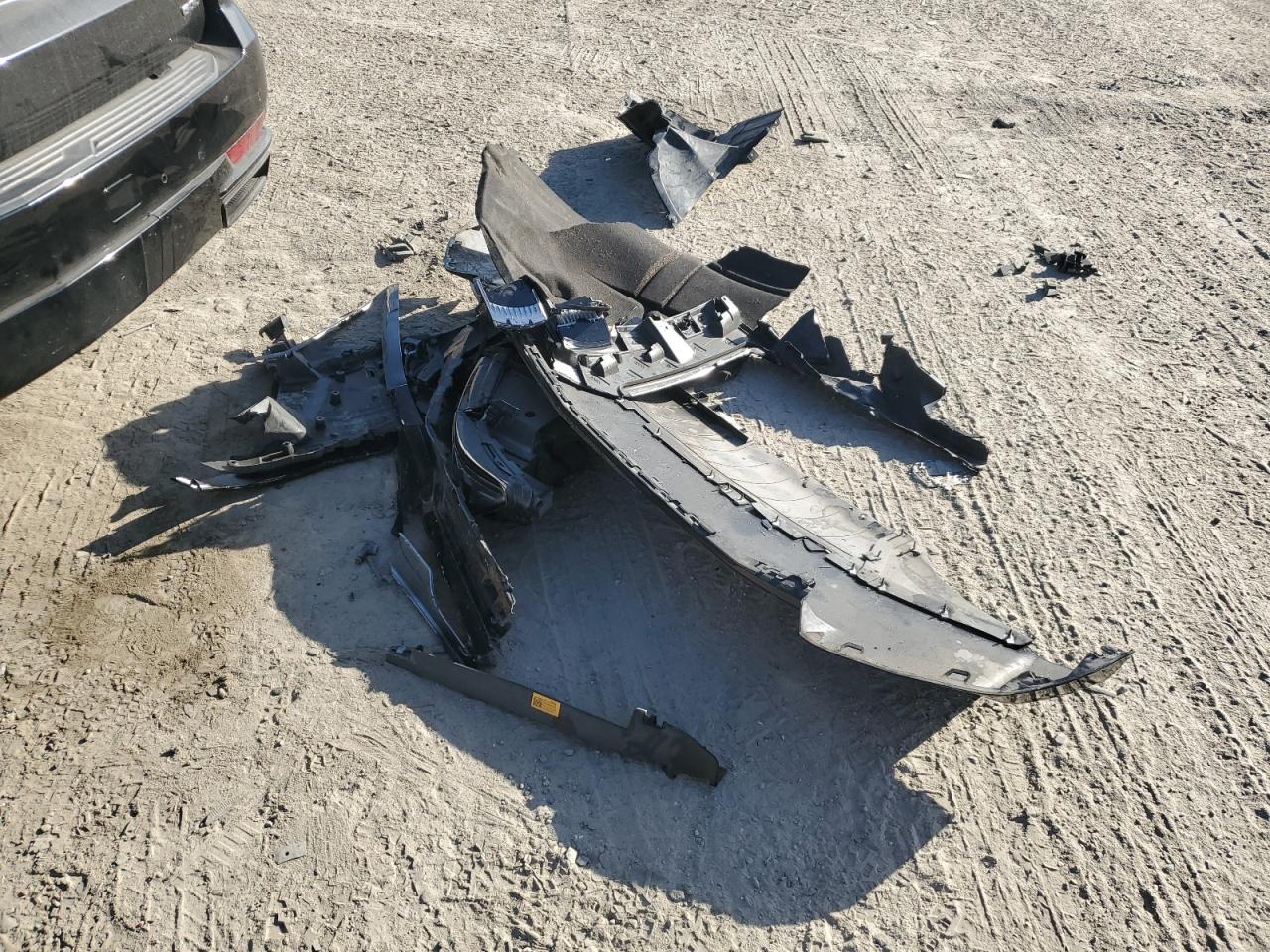2022 Cadillac Escalade VIN 1GYS4FKL6NR175843 Copart auction photo, front end damage thumbnail 15