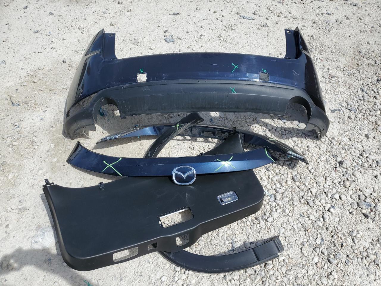 2018 Mazda CX-5 VIN JM3KFBDM8J0474819 Copart auction photo, rear end damage thumbnail 13