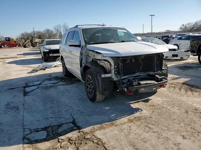 2018 Ford Expedition VIN 1FMJU1KT8JEA33933 Copart auction photo, front end damage thumbnail 12