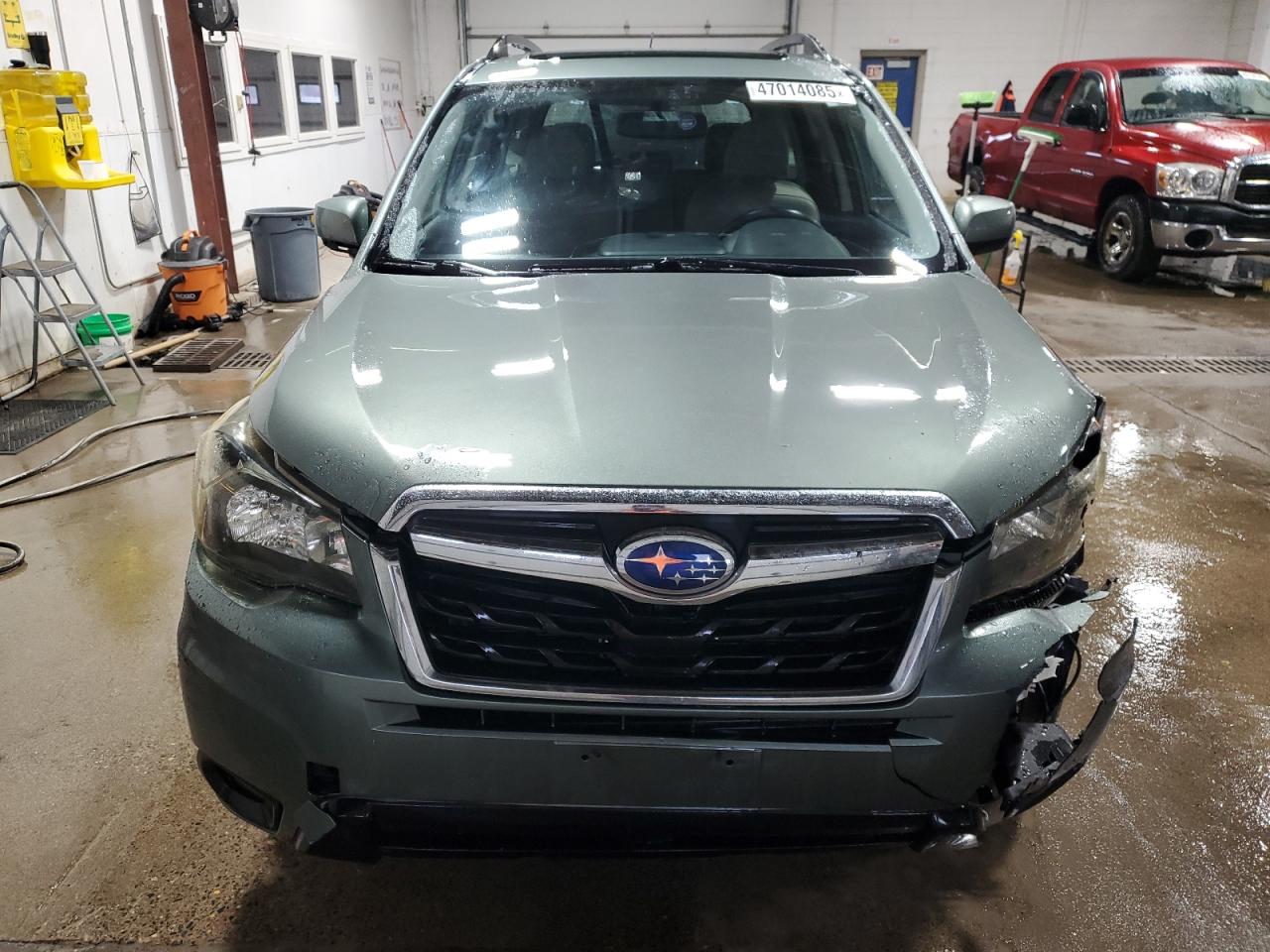 2015 Subaru Forester VIN JF2SJAKCXFH820519 Copart auction photo, front end / rear end damage thumbnail 5