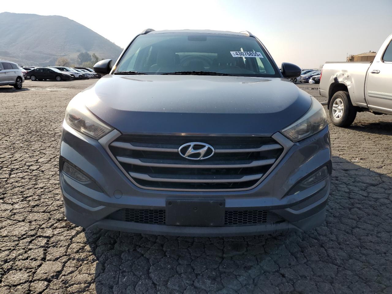 2016 Hyundai Tucson VIN KM8J33A45GU088587 Copart auction photo, minor dent/scratches damage thumbnail 5