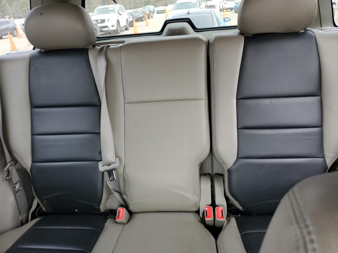 2005 Jeep Liberty (North America) VIN 1J4GL38K15W638835 Copart auction photo, front end / minor dent/scratches damage thumbnail 10