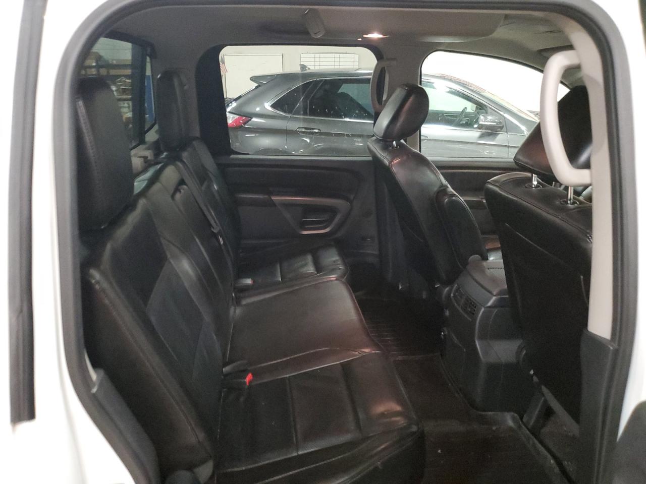 2015 Nissan Titan VIN 1N6AA0EC1FN513139 Copart auction photo, rear end damage thumbnail 10