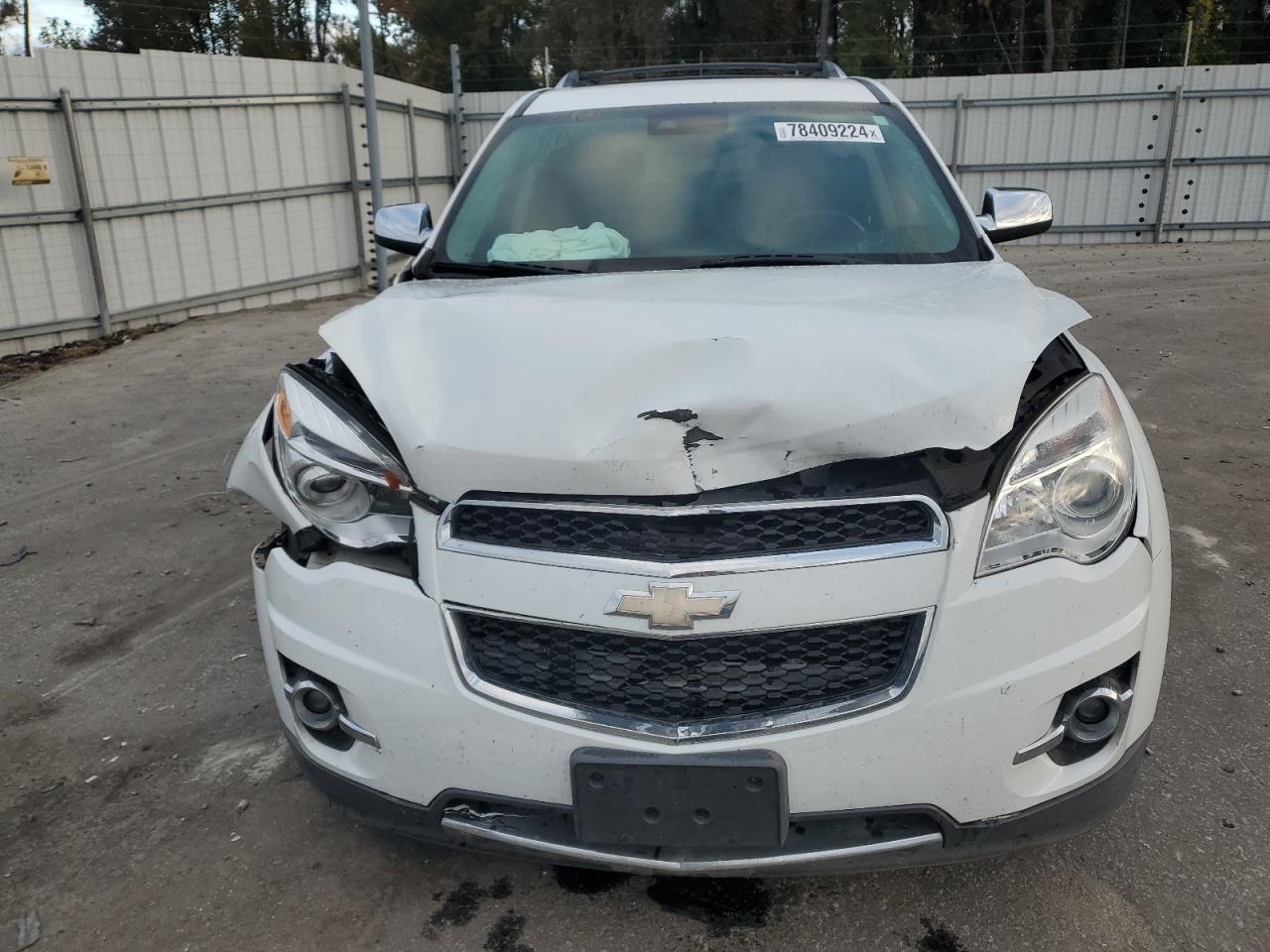 2013 Chevrolet Equinox VIN 2GNFLGEK7D6230952 Copart auction photo, front end / undercarriage damage thumbnail 5