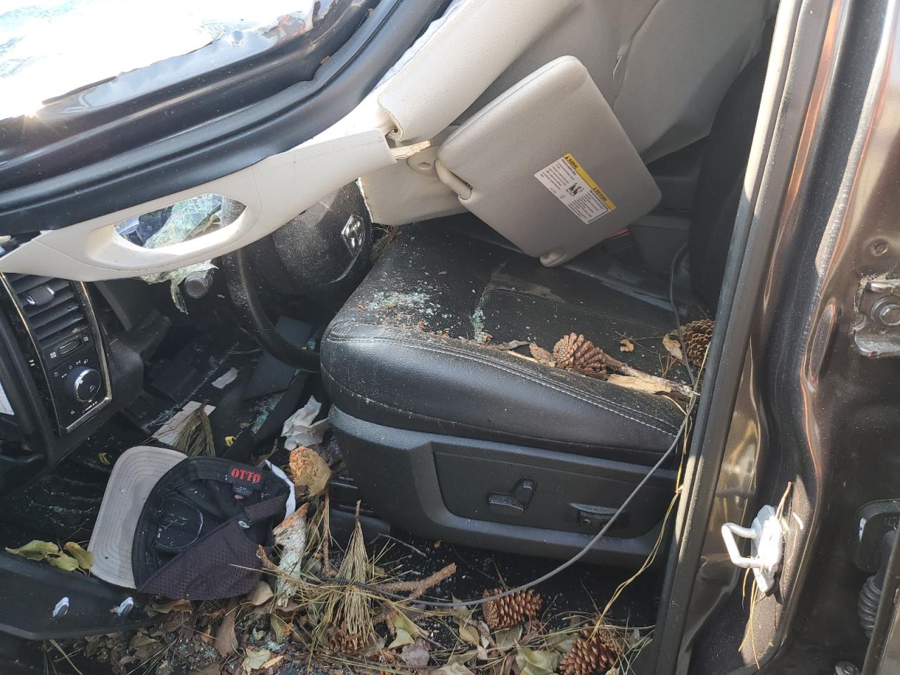 2018 RAM 1500 VIN 1C6RR7MT3JS250128 Copart auction photo, all over damage thumbnail 7