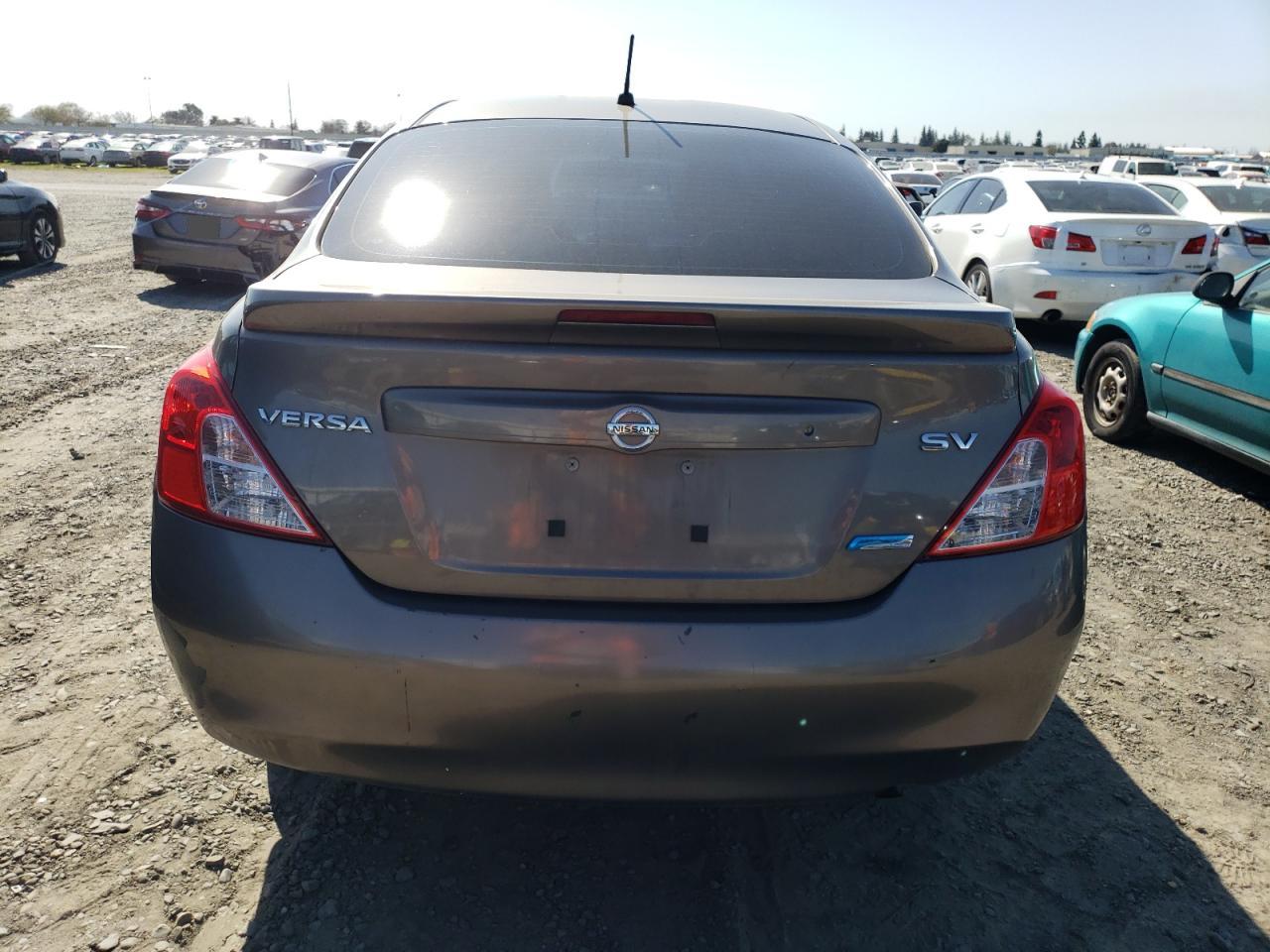 2013 Nissan Versa VIN 3N1CN7AP6DL886517 Copart auction photo, minor dent/scratches damage thumbnail 6