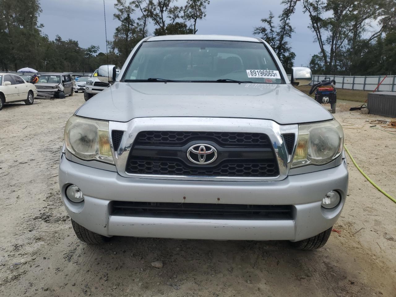 2011 Toyota Tacoma VIN 3TMMU4FN2BM031377 Copart auction photo, rear end damage thumbnail 5
