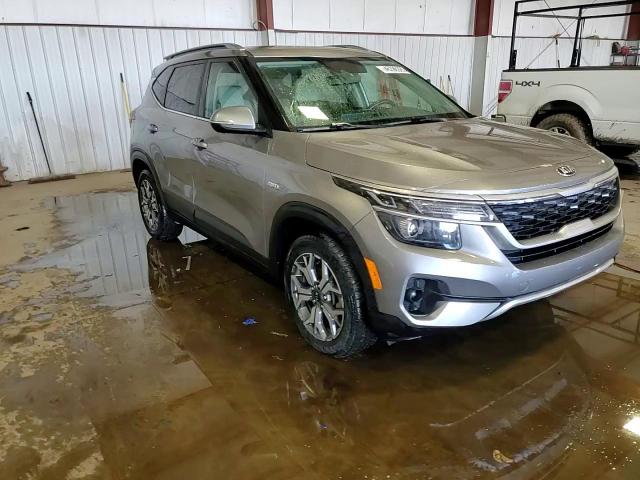 2021 KIA Seltos VIN KNDERCAA4M7131059 Copart auction photo, side damage thumbnail 14