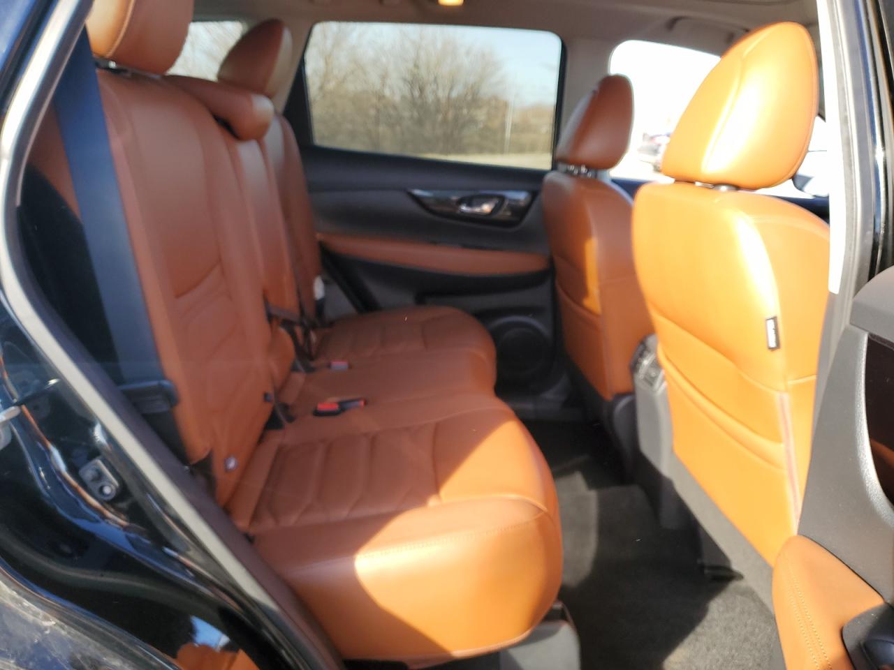 2019 Nissan Rogue VIN 5N1AT2MV0KC826406 Copart auction photo, front end / minor dent/scratches damage thumbnail 11