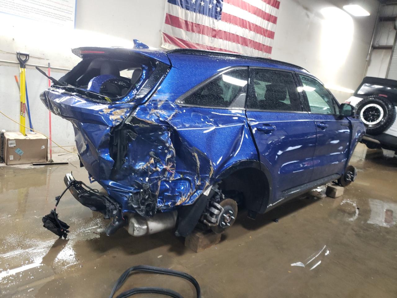 2023 KIA Sorento VIN 5XYRKDLF3PG207723 Copart auction photo, all over damage thumbnail 3