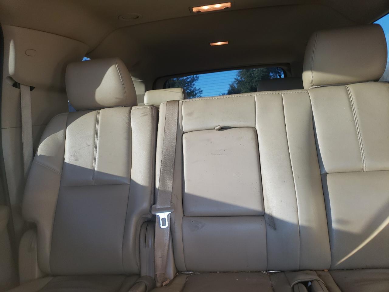 2012 GMC Yukon VIN 1GKS2LE70CR102607 Copart auction photo, rear end damage thumbnail 10