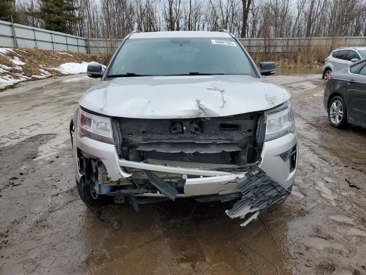 2018 Ford Explorer VIN 1FM5K8D80JGB41878 Copart auction photo, front end / minor dent/scratches damage thumbnail 5