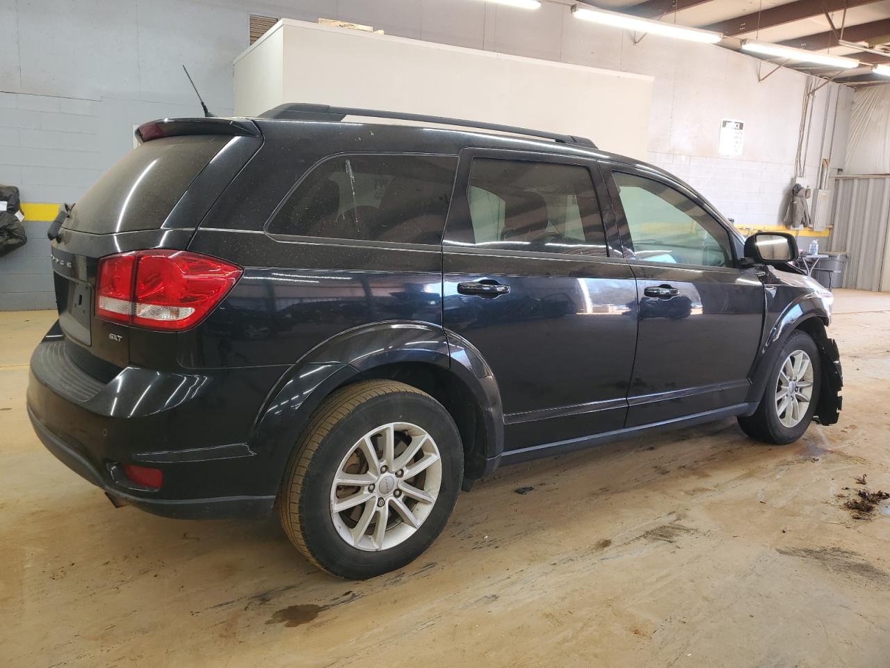 2015 Dodge Journey VIN 3C4PDCBB1FT552945 Copart auction photo, front end damage thumbnail 3