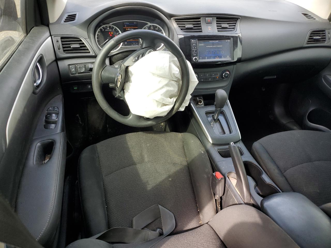2019 Nissan Sentra VIN 3N1AB7APXKY290598 Copart auction photo, front end / minor dent/scratches damage thumbnail 8