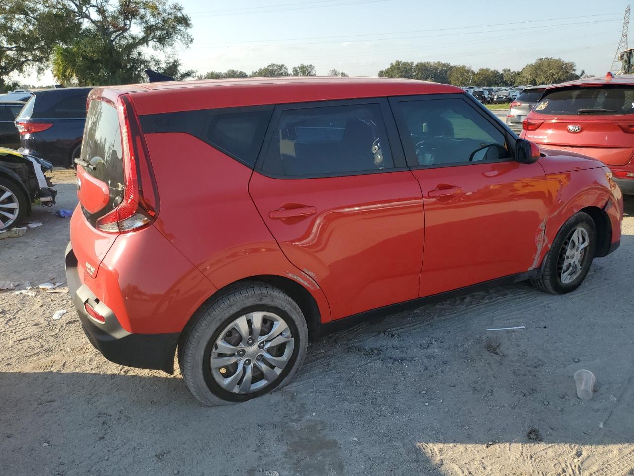 2021 KIA Soul VIN KNDJ23AUXM7755414 Copart auction photo, side / rear end damage thumbnail 3