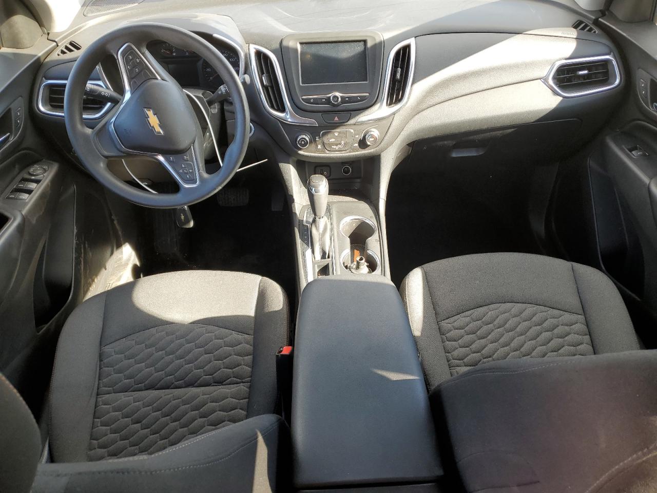 2018 Chevrolet Equinox VIN 3GNAXSEV3JS545529 Copart auction photo, front end / side damage thumbnail 8