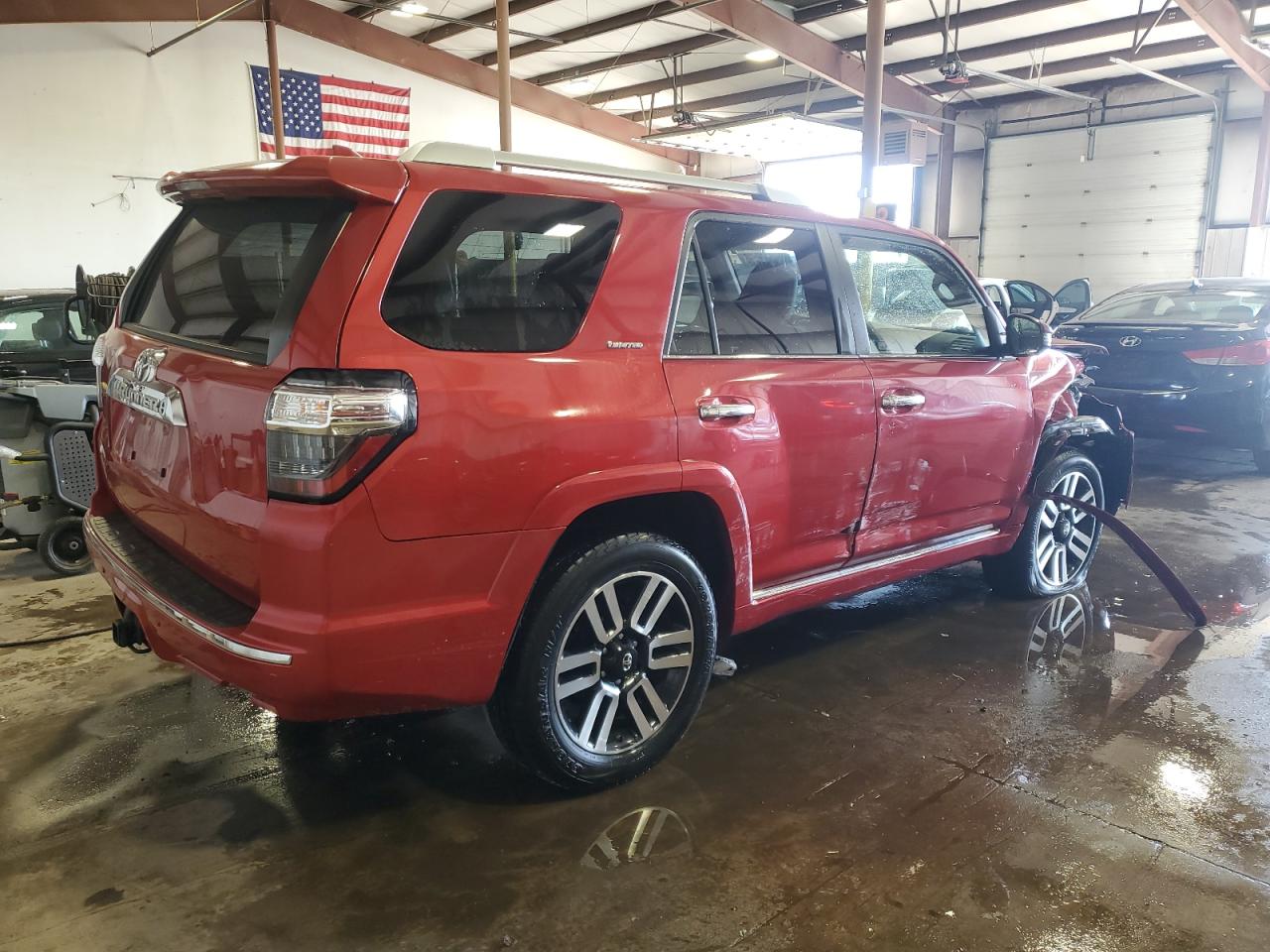 2018 Toyota 4Runner VIN JTEBU5JR2J5531160 Copart auction photo, front end / side damage thumbnail 3