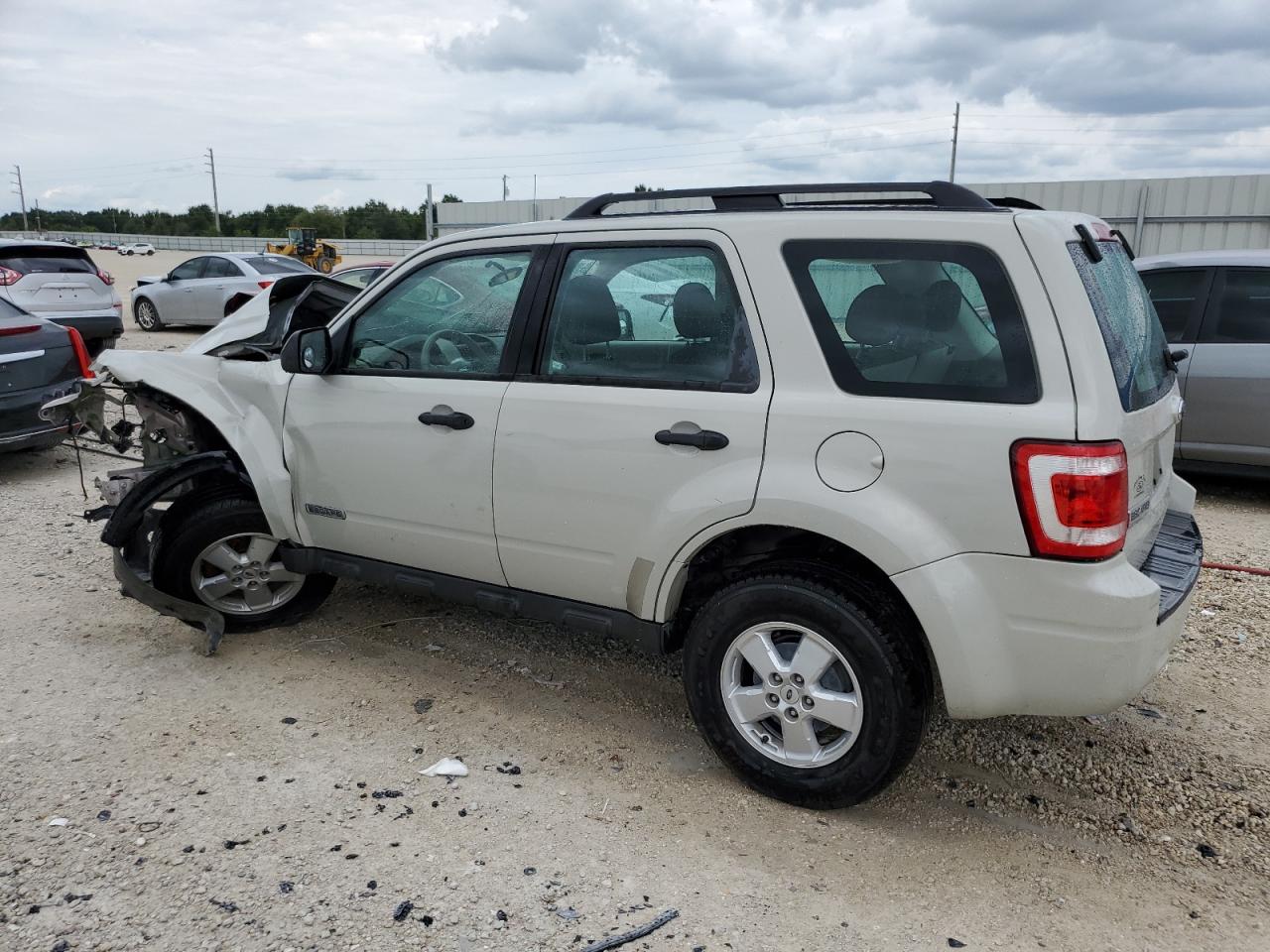 2008 Ford Escape VIN 1FMCU02Z28KA71984 Copart auction photo, front end / side damage thumbnail 2