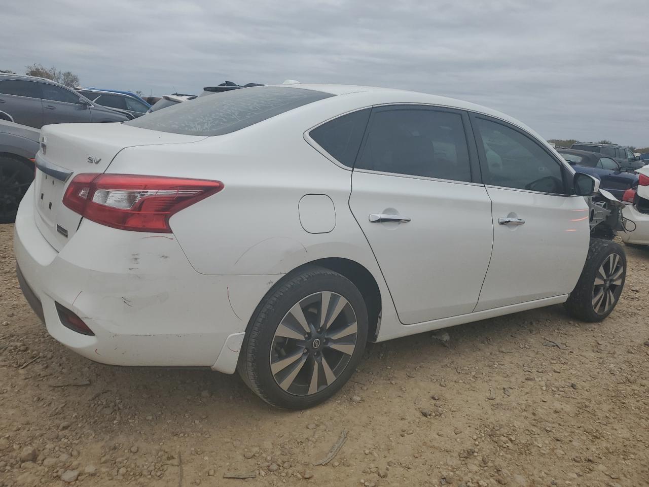 2019 Nissan Sentra VIN 3N1AB7AP7KY434382 Copart auction photo, front end / minor dent/scratches damage thumbnail 3