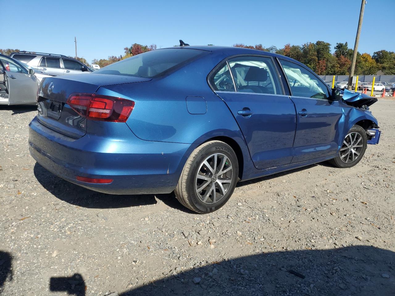 2017 Volkswagen Jetta VIN 3VWDB7AJ3HM383739 Copart auction photo, front end / side damage thumbnail 3