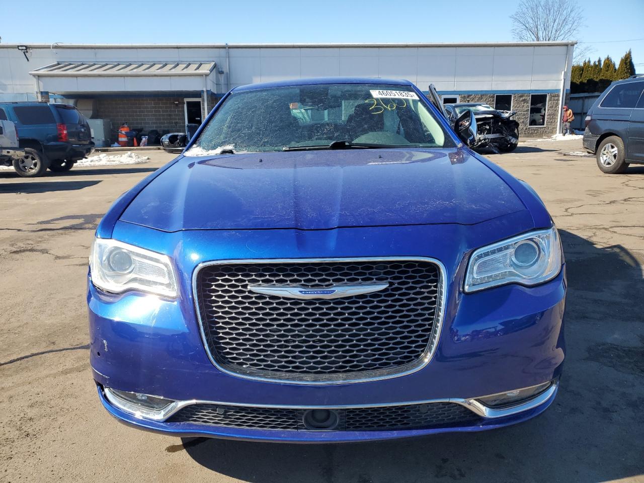 2019 Chrysler 300 VIN 2C3CCAKG9KH722784 Copart auction photo, side / minor dent/scratches damage thumbnail 5
