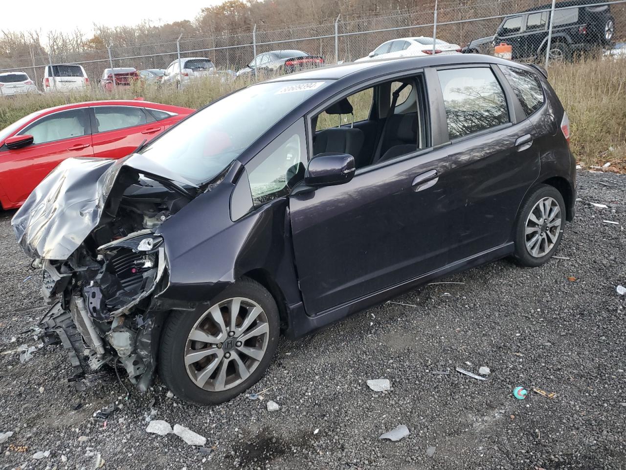 2013 Honda Fit VIN JHMGE8H66DC046801