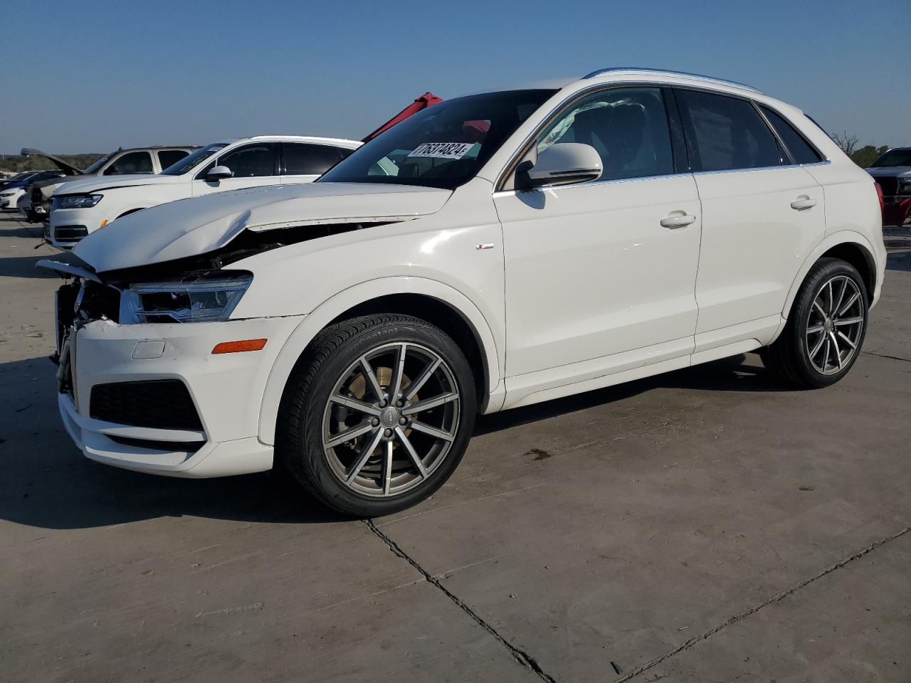 2018 Audi Q3 VIN WA1JCCFS1JR022750 - Copart auction photo