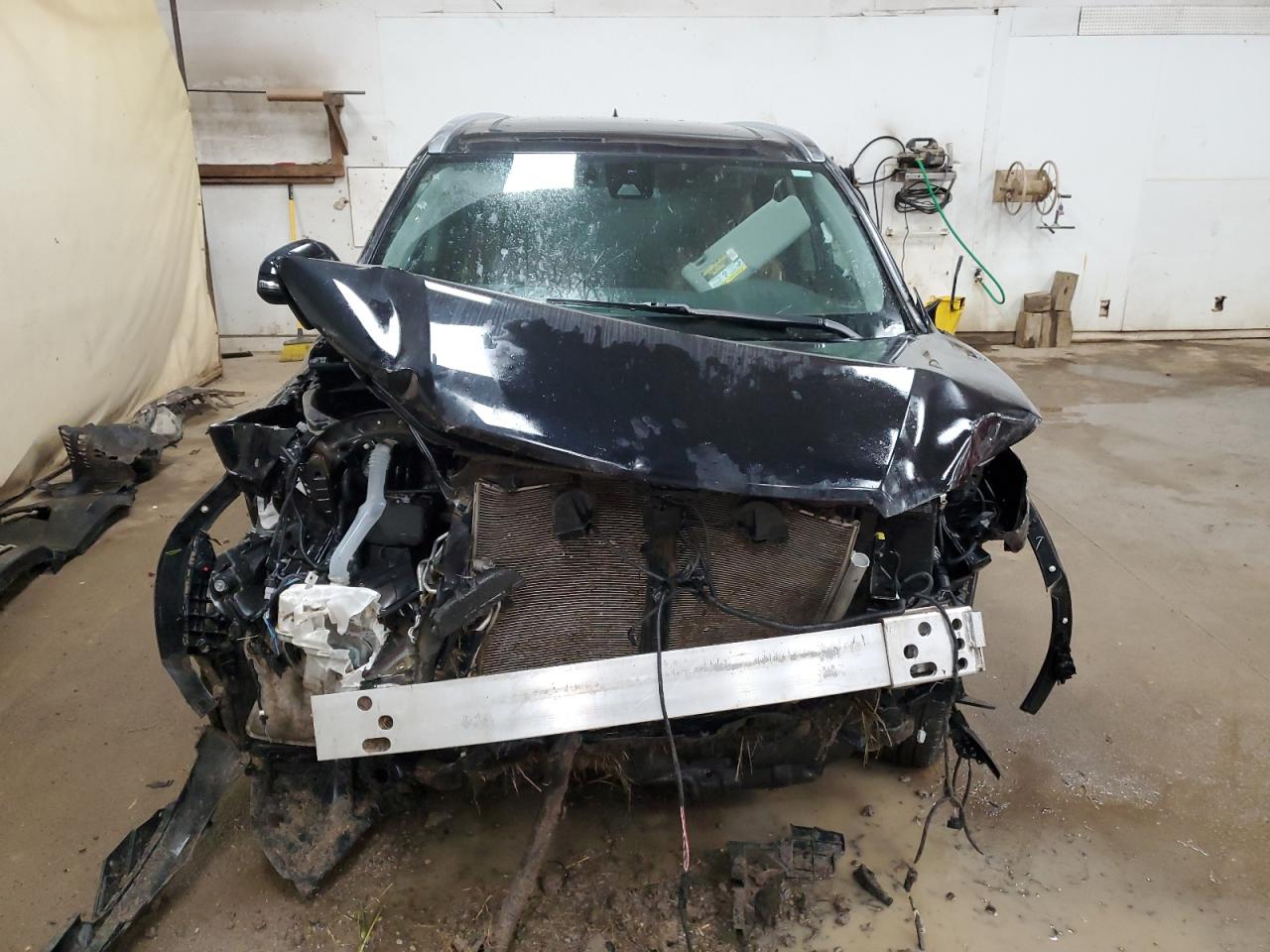2019 Toyota Highlander VIN 5TDDZRFH9KS703301 Copart auction photo, front end / rear end damage thumbnail 5
