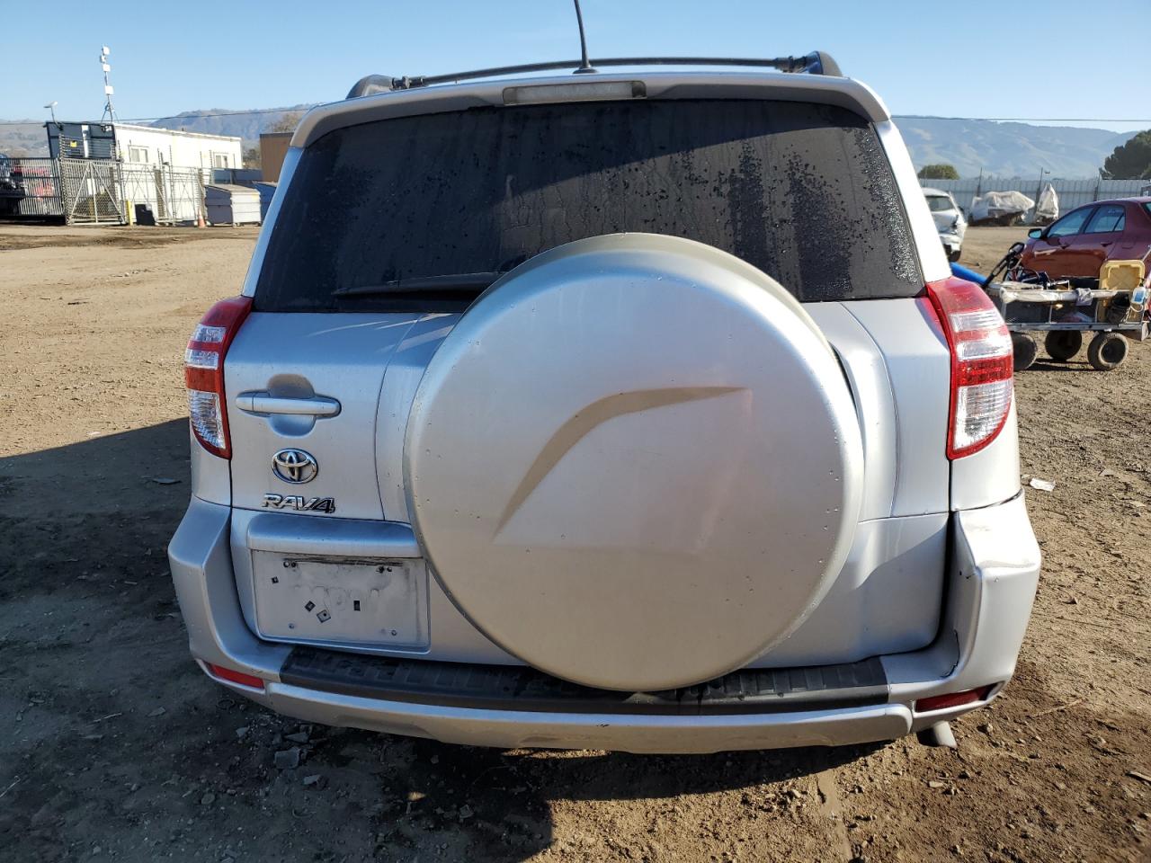 2011 Toyota RAV 4 VIN JTMZF4DV3B5039996 Copart auction photo, all over damage thumbnail 6